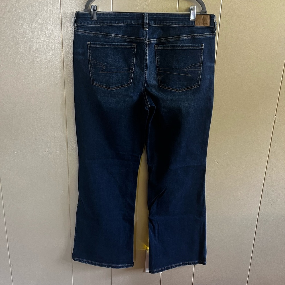 American Eagle Outfitters Women's Deep Indigo Bootcut Jeans - Picture 2 of 6